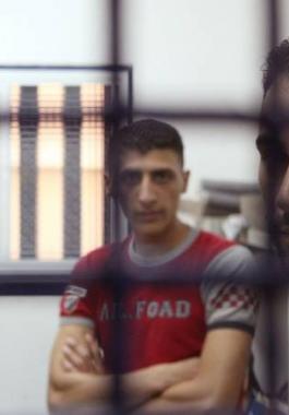 أسير من قلقيلية يعلق إضرابه المفتوح عن الطعام