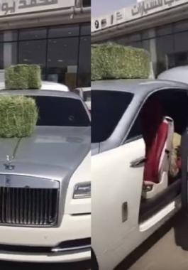 أمير-سعودي-يضع-الأغنام-والعلف-ف-سيارة-رولز-رويس-jpg-1901780174907450