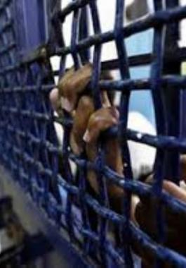 الأسير نور الدين اعمر يواصل إضرابه عن الطعام