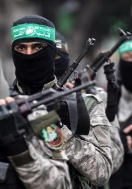 صحيفة إسرائيلية: حزب الله منع حماس من إقامة بنية عسكرية جنوب لبنان