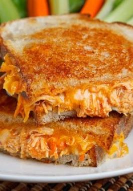 Buffalo Chicken Grilled Cheese Sandwich 500 4983.jpg