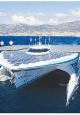 الصين تنتج أول سفينة كهربائية في العالم.jpg