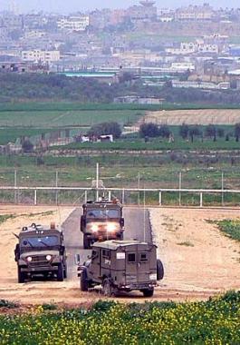 مشروع الجدار الذي أطلقته اسرائيل يجعل من غزة قنبلة موقوتة.jpg