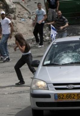 رشق مركبات المستوطنين