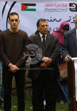 بالفيديو: غالبية الفلسطينيين يرون أن انعقاد 