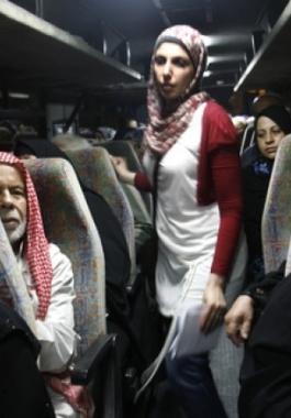 زيارة اهالي الاسرى.jpg