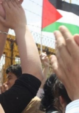 الافراج عن اسير.jpg