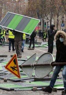 السترات الصفراء