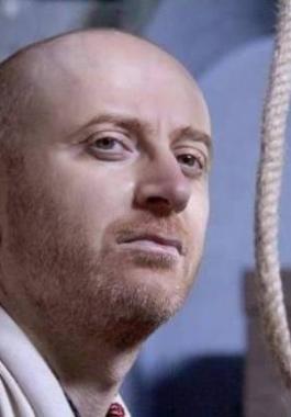 مصطفى الخاني ينتحر