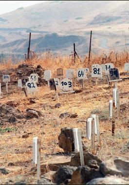 محكمة الاحتلال ترفض نقل جثامين الشهداء لمقابر الأرقام.jpg