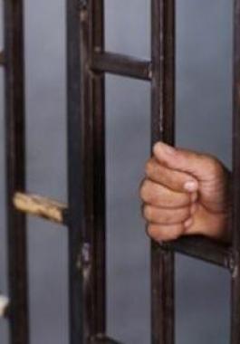 الأسير من غزة يدخل عامًا جديدًا في سجون الاحتلال.jpg