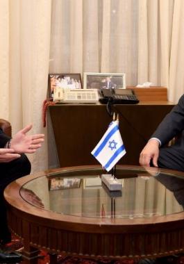 غرينبلات ونتن.jpg