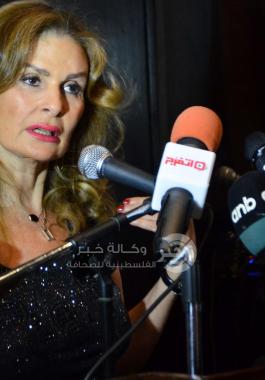 الفنانة يسرا 