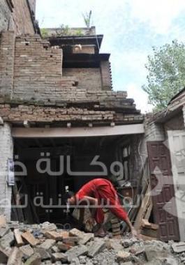 زلزال في نيبال .
