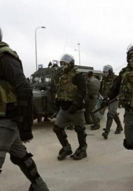 قوات القمع الإسرائيلي.jpg