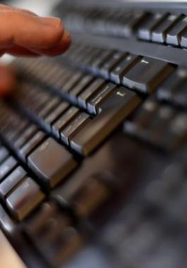 ابتكار للتخلص من إزعاج الزملاء أثناء العمل