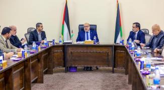 لجنة متابعة العمل الحكومي بغزة تتخذ عدة قرارات في جلستها الأسبوعية