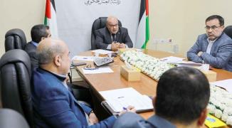 متابعة العمل الحكومي في غزة تتخذ عدة قرارات خلال جلستها الأسبوعية
