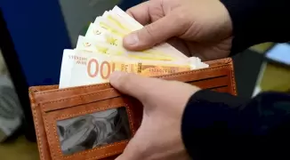 رواتب-1615530997.jpeg.webp