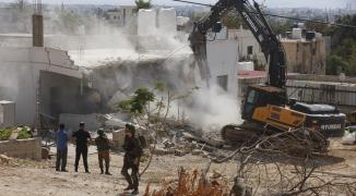 الاحتلال يهدم منزل في الضفة