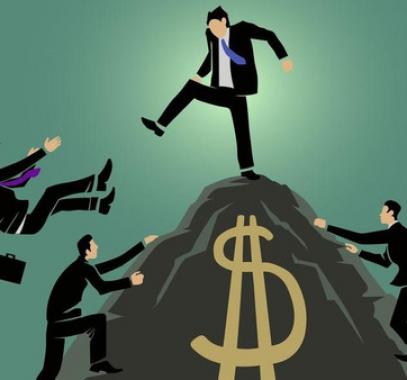 العالم بانتظار أول تريليونير في تاريخه.. من هو؟