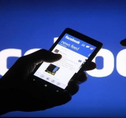 الموافقة على مشروع قانون الـفيسبوك