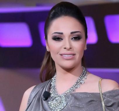 بالصور : بعيدًا عن ضجة الإعلام.. داليا البحيري تحتفل بزفافها الثالث