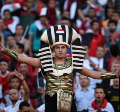 فرحة غزية بفوز منتخب 