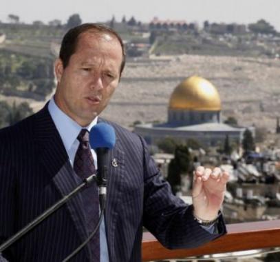 رئيس بلدية الاحتلال بالقدس.jpg