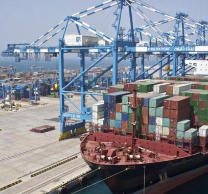 الموانئ الاماراتية