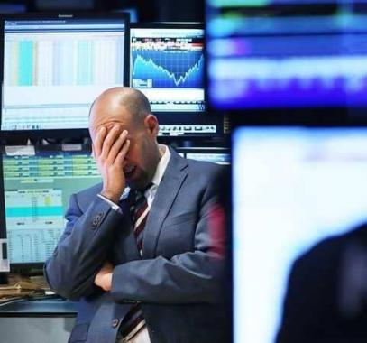 خبراء اقتصاديون: الاقتصاد العالمي يتجه إلى المصير 