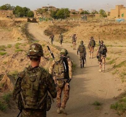 مقتل 16 جنديًا افغانيًا إثر هجوم لحركة طالبان