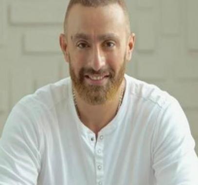 الفنان أحمد السقا