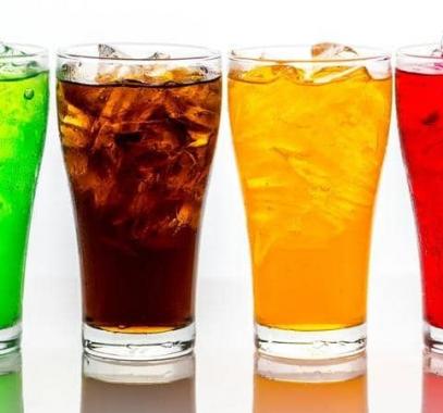 عصائر الفاكهة قد تزيد مخاطر الإصابة بالسرطان