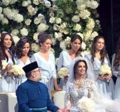بعد زواج مثير للجدل.. ملك ماليزيا السابق يطلق زوجته بالثلاث