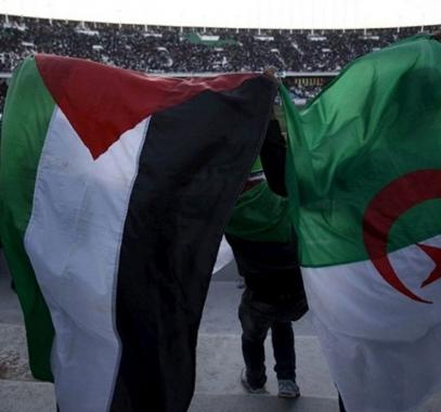 جزائريون يُترجمون حبهم لفلسطين بالكتابة عن أسراها وقضاياها العادلة