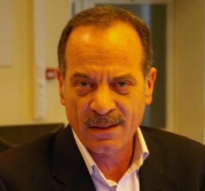 فؤاد أبو حجلة