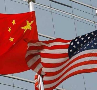 هونغ كونغ وراء تعثر 