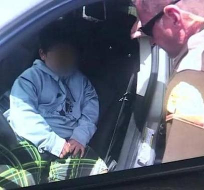 شاهدوا: الشرطة توقف 