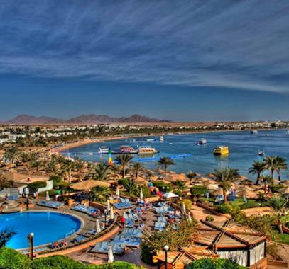 مصر: بعد 90 يوما من الإغلاق تستقبل السياح في 