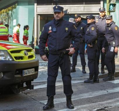 بالفيديو: إسبانيا..اعتقال يوتوبر بسبب بثه فيديو لقيادته سيارة بسرعة بلغت 233 كلم/س
