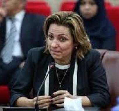 ناتاليا أبوستولوفا