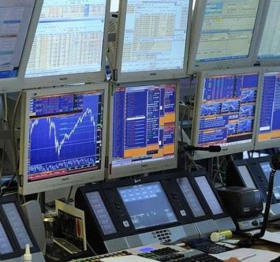 لقاح كورونا يصعد بالبورصات الأوروبية