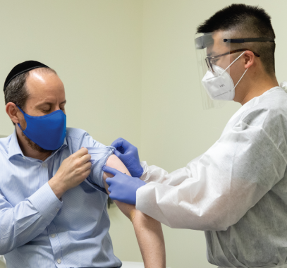 وفاة مسن إسرائيلي إثر تطعيمه بلقاح ضد كورونا.png