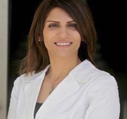 دلال عريقات.jfif