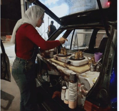 مصرية تتحدى الظروف بـ