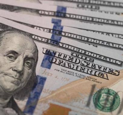 خسر عمله وفقد والده.. ثم جاءت المفاجأة