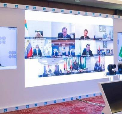 السعودية | تعلن إجراء تخفيضات إضافية طوعية في إنتاج النفط