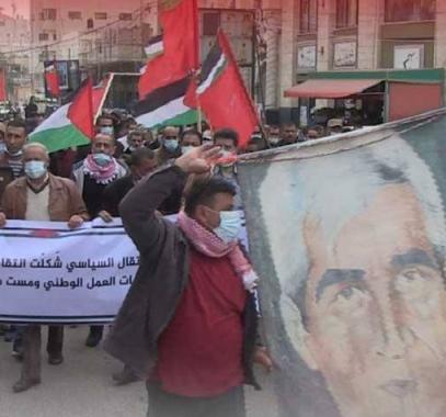 وقفة إسنادية للأسير أحمد سعدات في الذكرى الـ19 لاعتقاله