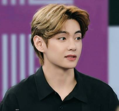 هل كيم تايهيونغ من bts متزوج ؟